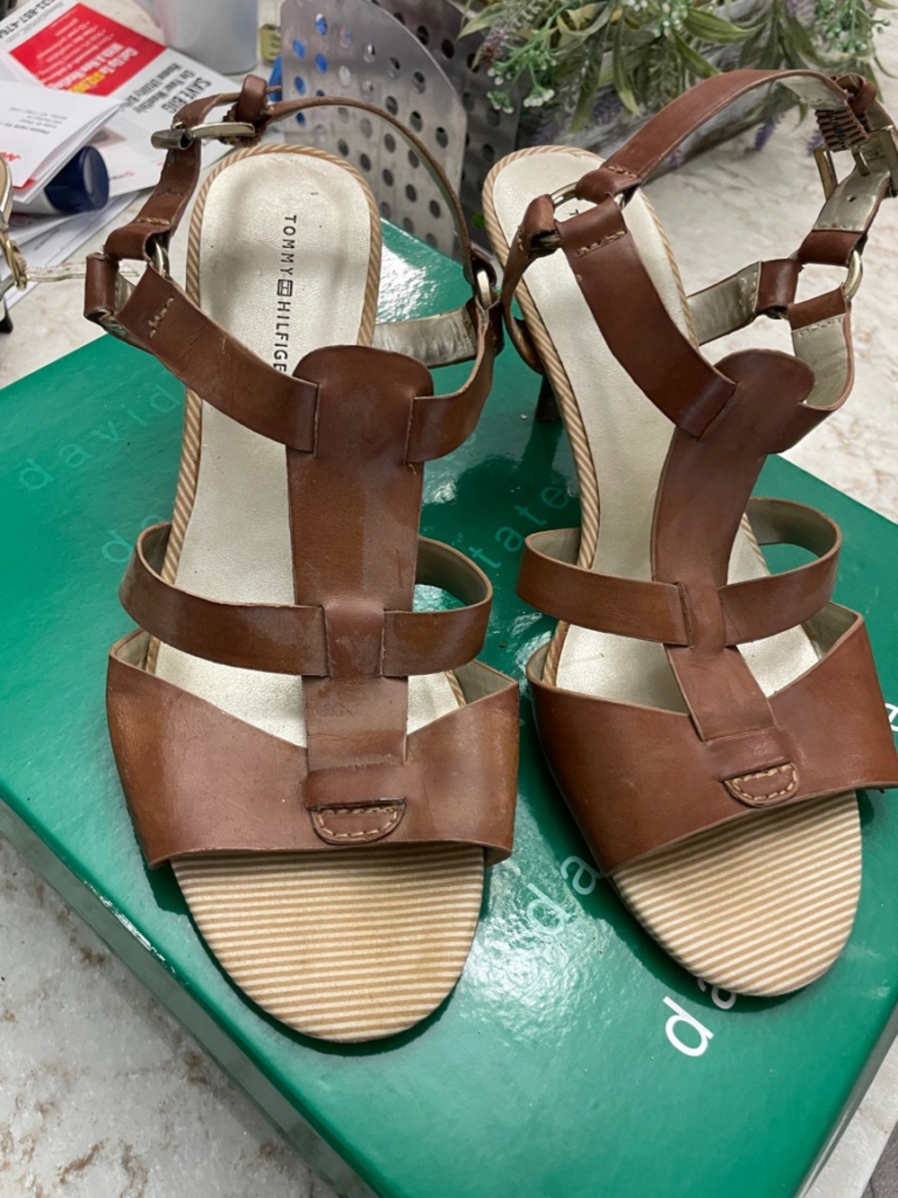 Tommy Hilfiger Brown Leather T-Strap Block Heel Sandals